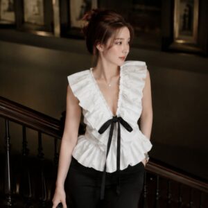 Áo babydoll cổ V bèo nhún thắt nơ – dáng xoè tiểu thư Hàn Quốc siêu xinh - Hình ảnh 2