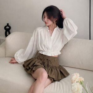 Set áo sơ mi croptop tay bồng – phối chân váy xoè tầng siêu xinh