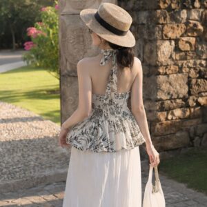 Set áo yếm hở lưng phối quần suông 2 lớp – outfit đi biển siêu xinh - Hình ảnh 4