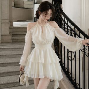 Váy cổ yếm hở vai 2 tầng – dáng ngắn tiểu thư tôn dáng siêu xinh - Hình ảnh 4