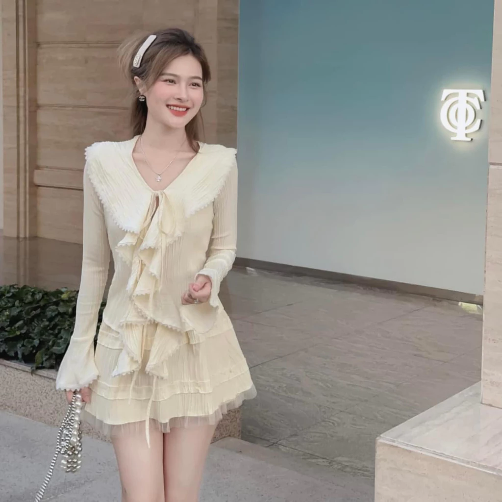 Set áo buộc dây phối chân váy xòe ren – phong cách tiểu thư bánh bèo siêu xinh