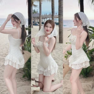Jumpsuit bikini liền thân phối bèo ôm body – đồ bơi nữ sexy che khuyết điểm