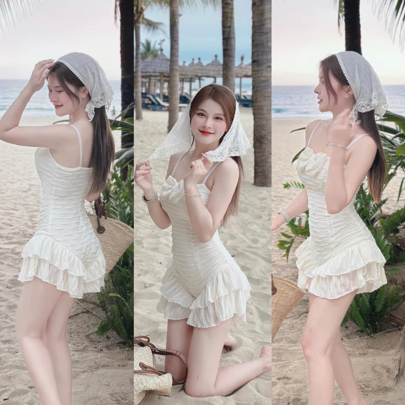 Jumpsuit bikini liền thân phối bèo ôm body – đồ bơi nữ sexy che khuyết điểm