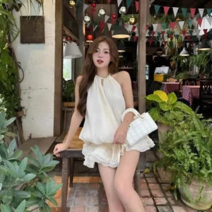 Set váy cổ yếm đính ngọc hở lưng – dáng bí xòe tiểu thư siêu xinh - Hình ảnh 2