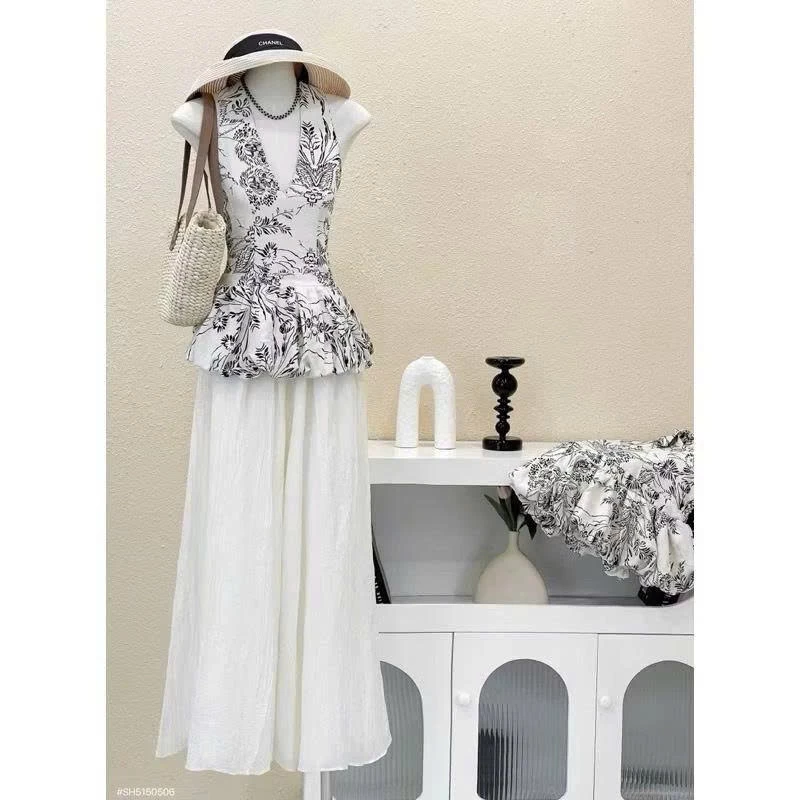 Set áo yếm hở lưng phối quần suông 2 lớp – outfit đi biển siêu xinh - Ảnh 9