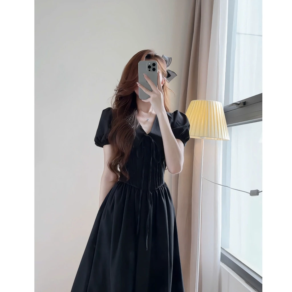 Váy cổ V dáng dài tay phồng – phong cách tiểu thư Hàn Quốc thanh lịch - Ảnh 5