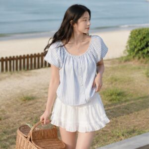 Áo babydoll trễ vai kẻ sọc xanh đính cúc bọc siêu xinh - Hình ảnh 2
