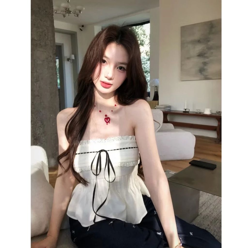 Áo quây có mút đệm thắt nơ đen viền ren nhún bèo sang chảnh siêu xinh - Ảnh 2