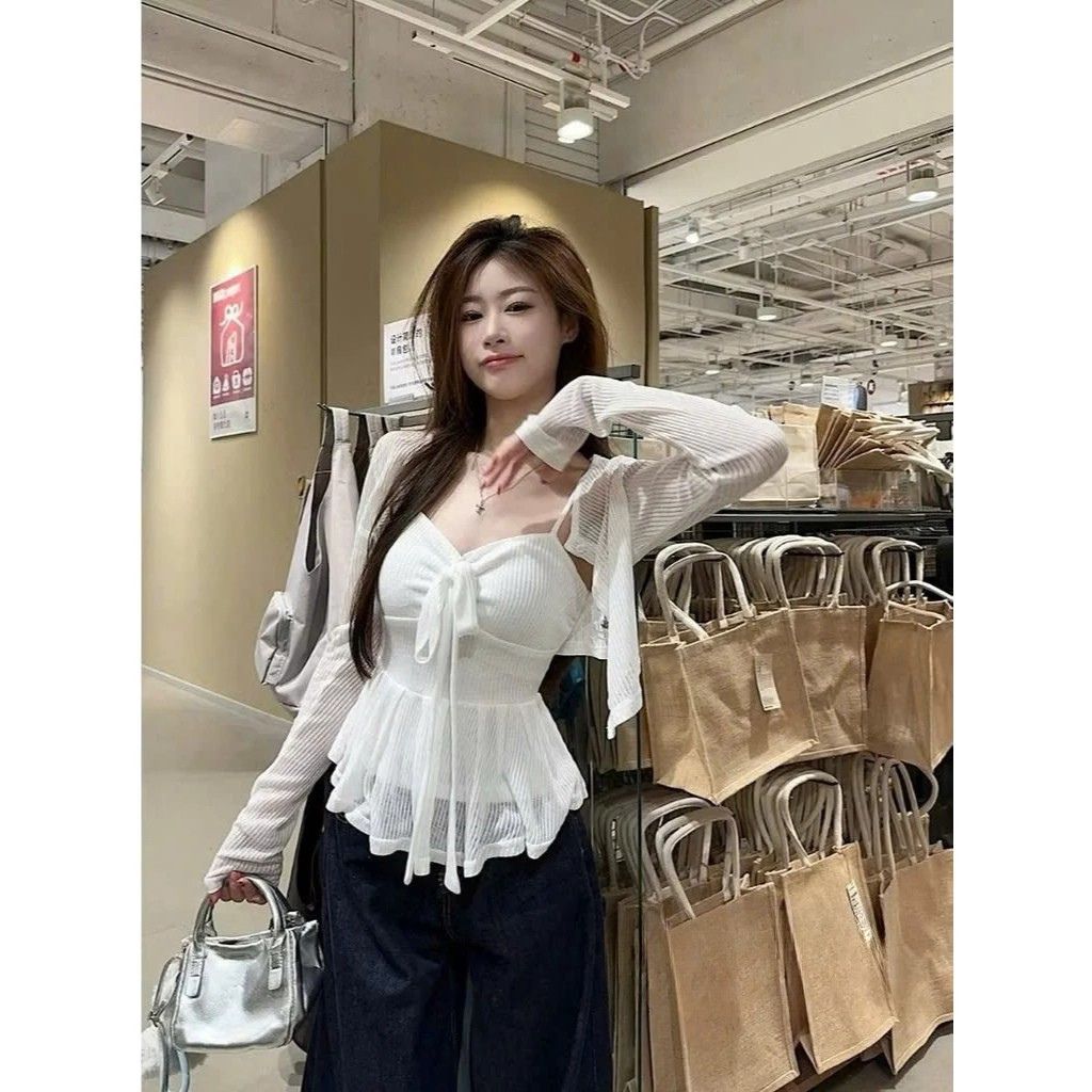 Set áo 2 dây nhún ngực len dệt kim kèm áo cardigan mỏng siêu xinh - Ảnh 7