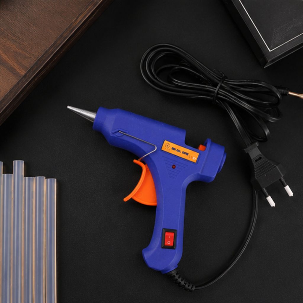 Súng bắn keo nến Gstar GG20 20W tặng 4 cây keo nến đầu sắt mạ chống gỉ