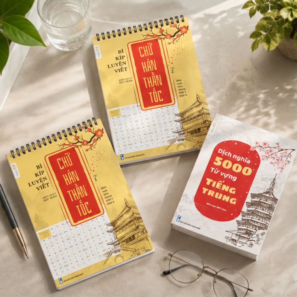 Vở luyện viết 3500 chữ Hán KTBooks có quyển giải nghĩa kèm bút và 10 ngòi