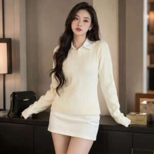 Áo len cổ tim nữ dệt kim basic – Tối giản, thanh lịch mùa đông