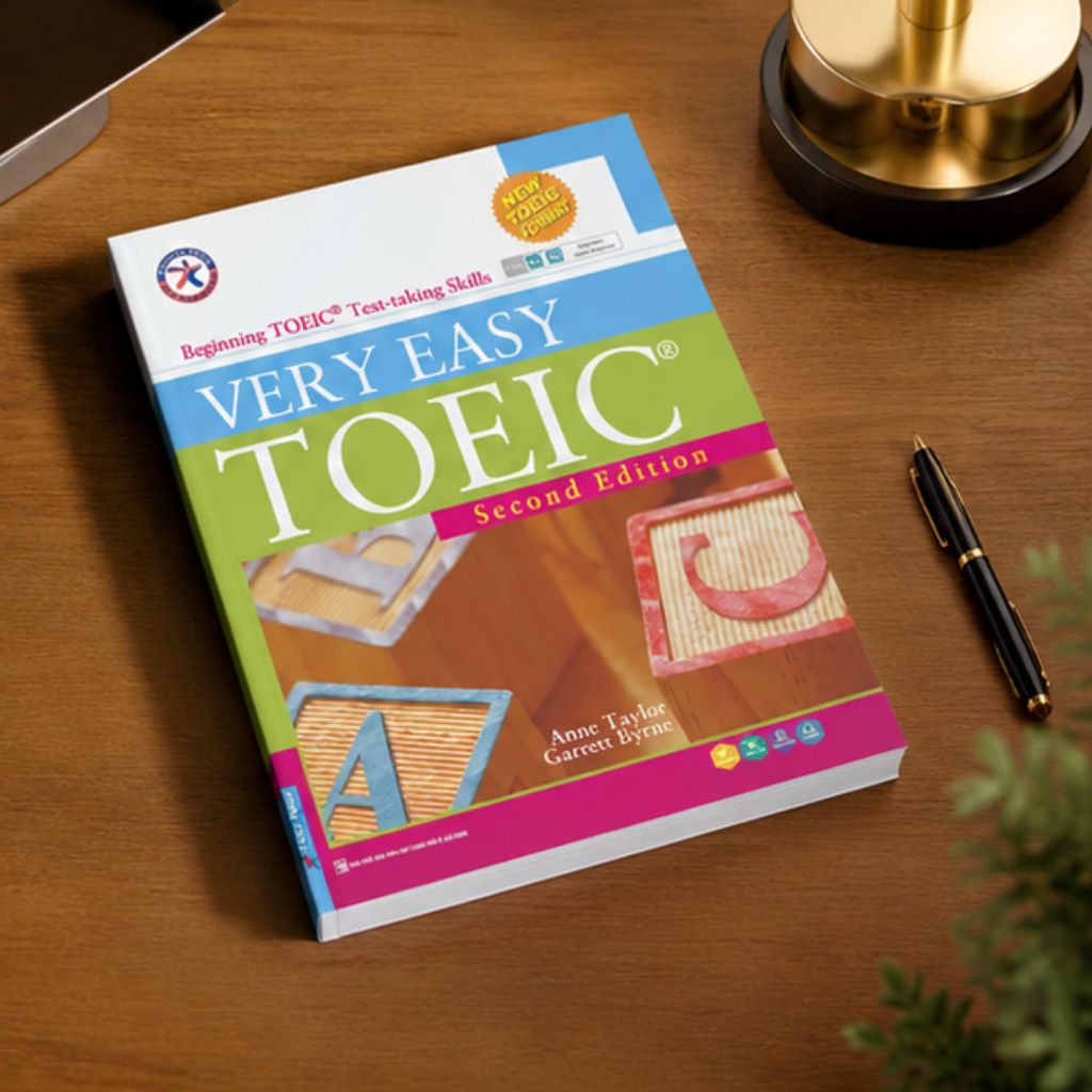 Sách Very Easy TOEIC Second Edition luyện thi TOEIC cho người mới - Ảnh 3