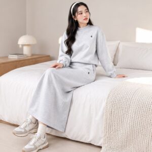 Set váy nỉ nữ GUNO dáng dài cao cấp thêu ngựa thu đông