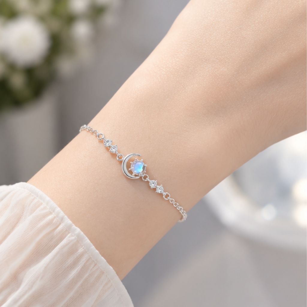 Lắc tay bạc nữ PMJ mặt trăng ôm đá Moonstone thanh lịch - Ảnh 2